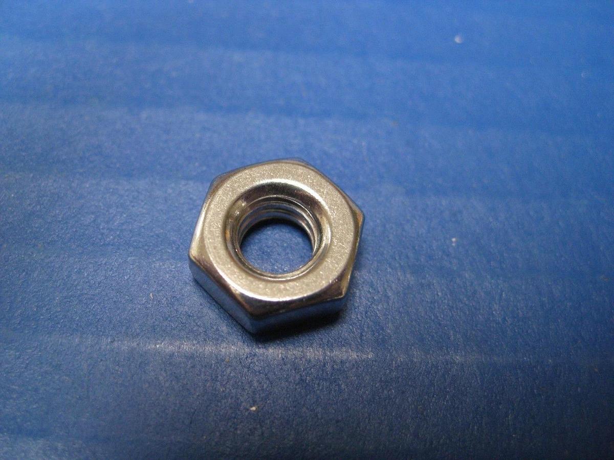 1/4-20 Hex Machine Screw Nut, Lot of 150, New