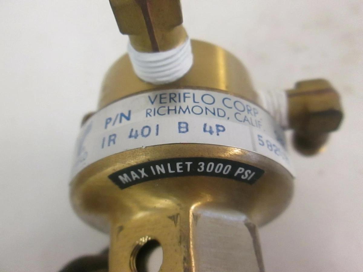 Veriflo IR401, 1/4" 4 Port 3000 PSI Regulator w/ Gauge, Used