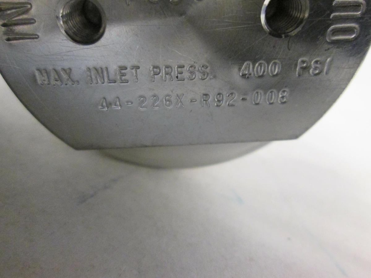 Tescom, 44-226X-R92-008, Pressure Regulator, 400 PSI, New
