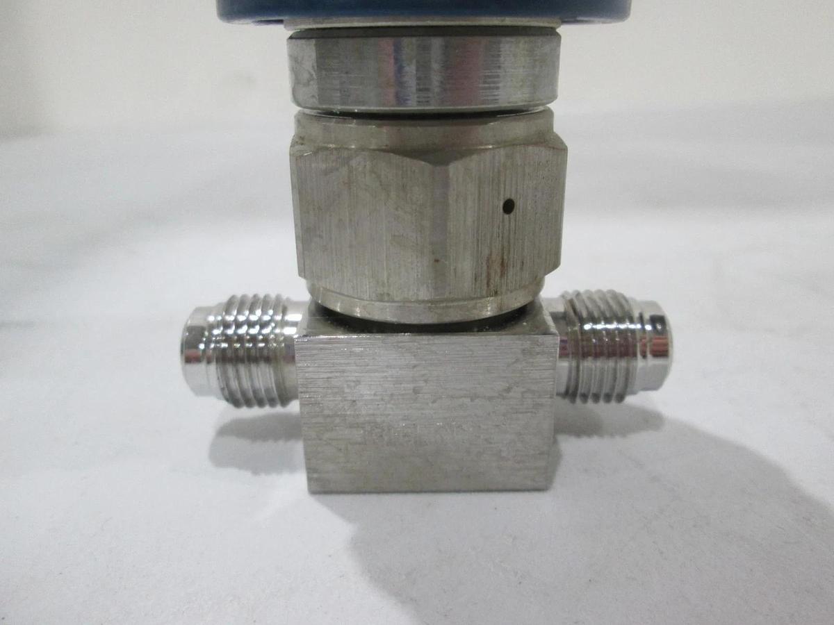 Used Parker UHP/ Ewal, Titan Manual Valve, Used