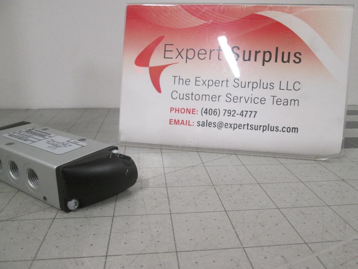 Used Norgren, V60P5DDAXP0200, 5/2 Pneumatic Directional Control Valve 145 PSI