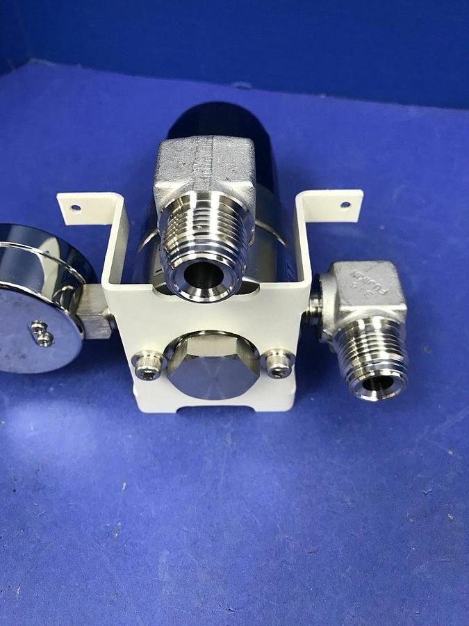 Used Tanaka Engineering TORR- 50LU6 Regulator w/ Gauge, TEL Tokyo Electron, Used
