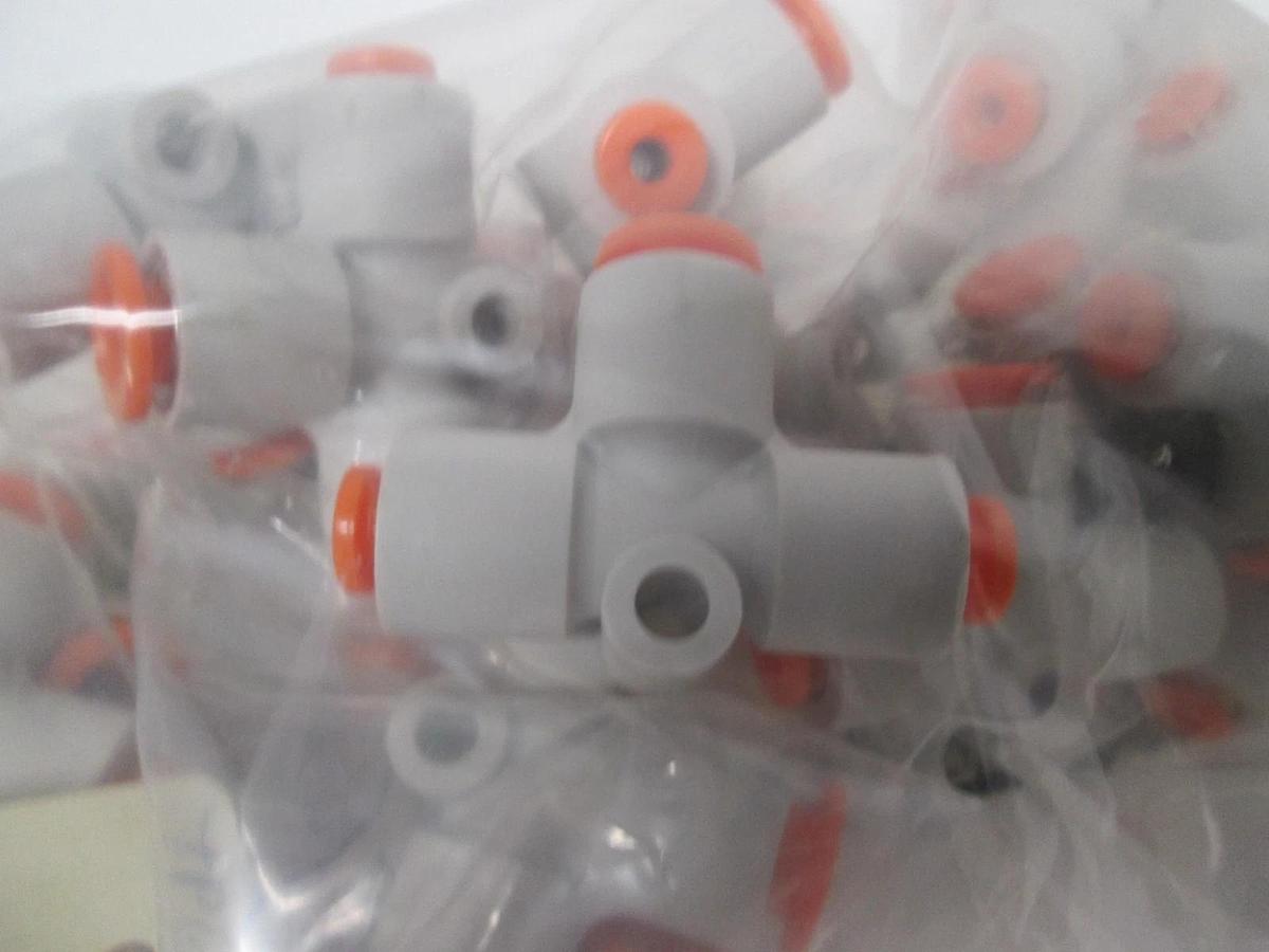 SMC, KQ2T01-07, 206-7112, New, Lot of 30