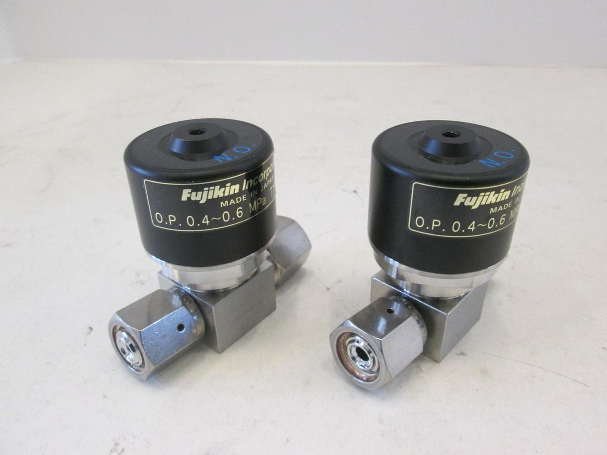 Used Fujikin, O.P. .4-.6 MPa Pneumatic Valve, N.O, 316L, Used, Lot of 2