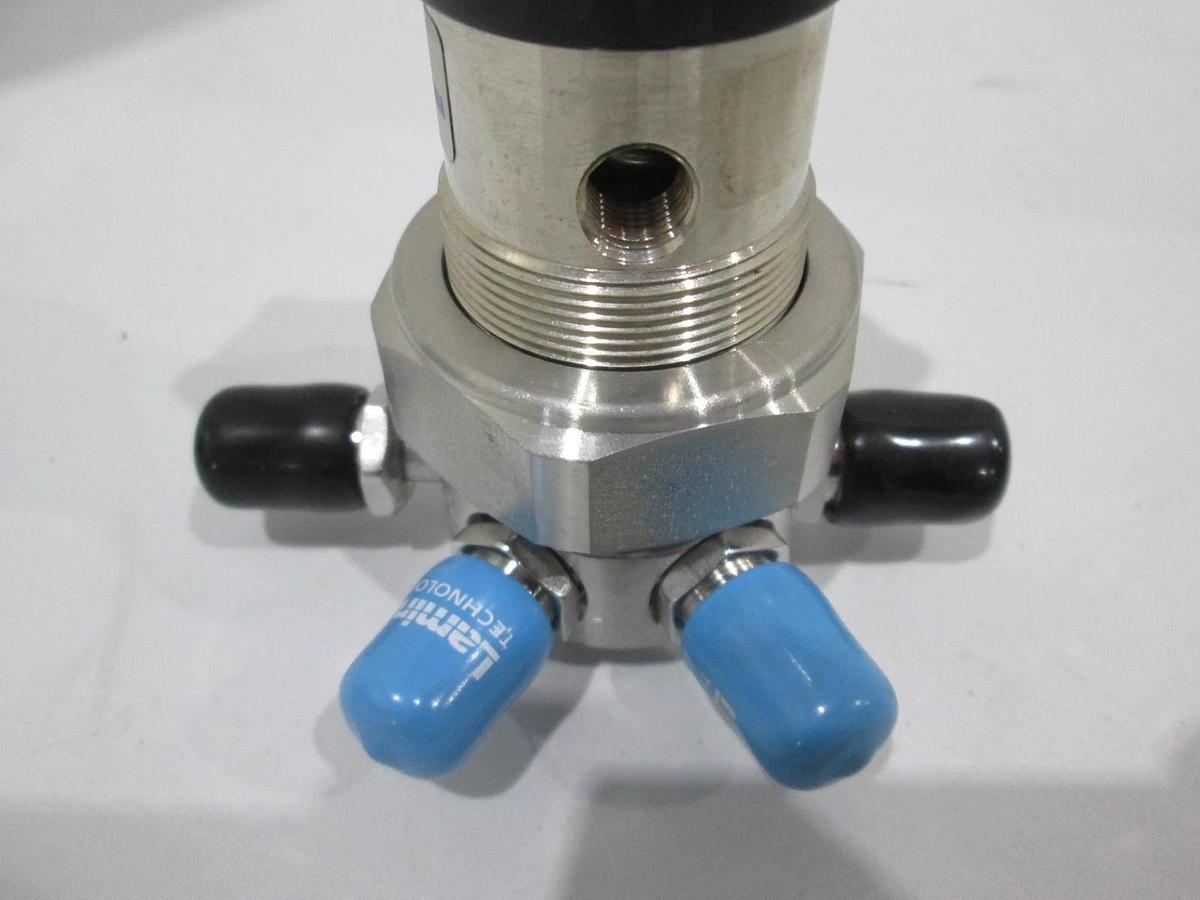 Used Veriflo, 43700342EV, 4 Port Regulator, Used