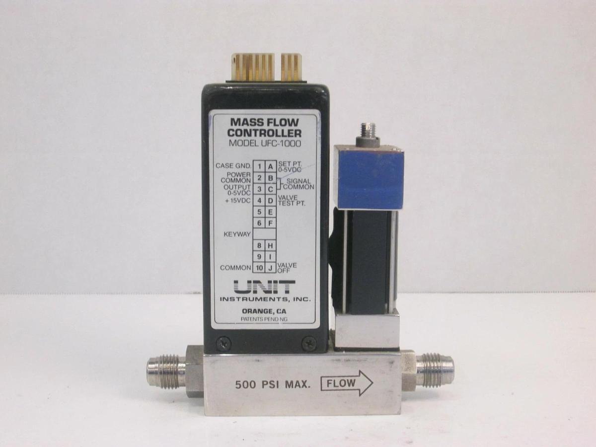 Used Unit UFC-1000, MFC, Mass Flow Controller, CHF3, 200 SCCM, Used