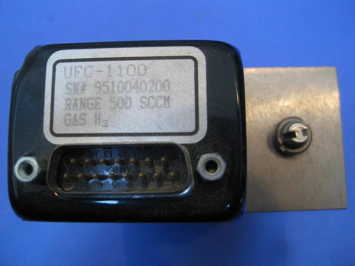 Used Unit UFC-1100 Mass Flow Controller MFC, H2, 500 SCCM, D-Connector, Used