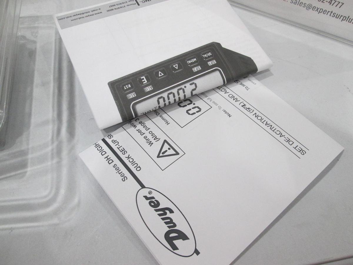 Used Dwyer, DH-004, Digihelic, 0-1 In W.C., New