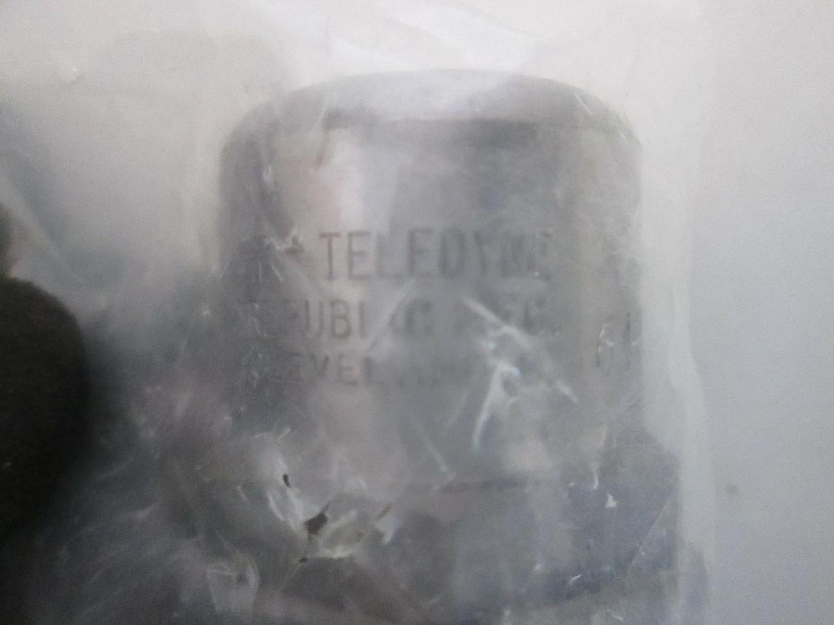 Used Teledyne, 647B-5, Valve for 360 PSI, New