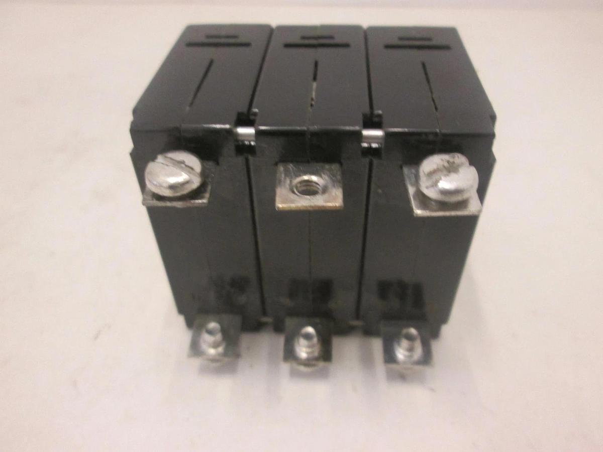 CARLING SWITCH INC, AA3-80-24-625-3B1-C, BREAKER,3 POLE, 25AMP, New