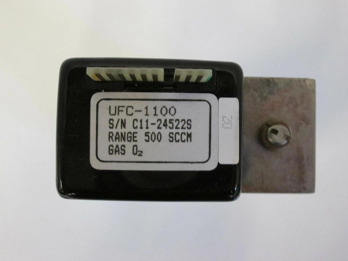 Used Unit UFC-1100 Mass Flow Controller MFC, O2, 500 SCCM, 1/4" Male