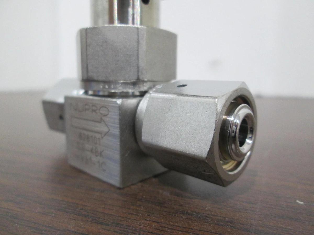 Nupro, SS-4BK-V51-1C, Bellows Sealed Valve, New