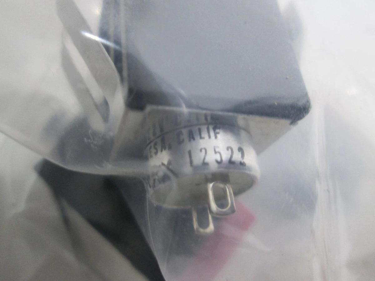 Red Button, Indicator Switch, 12522, New, Lot of 5