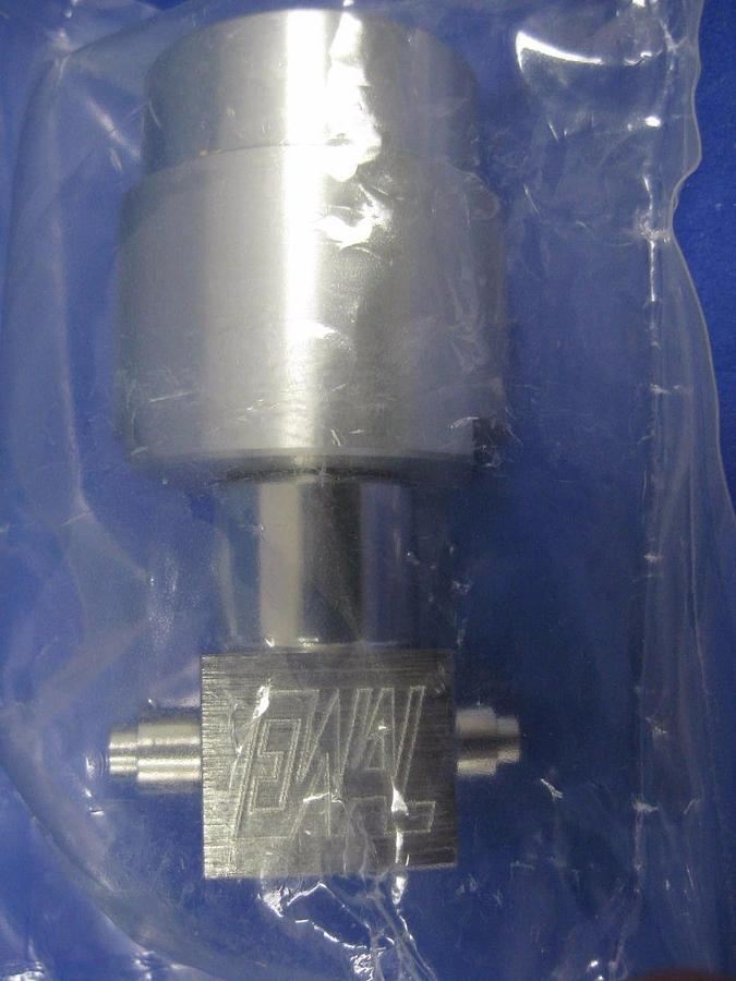 Parker Ewal SS Diaphragm Valve 3- Ports, 1/4" Tube Stub, NC, New