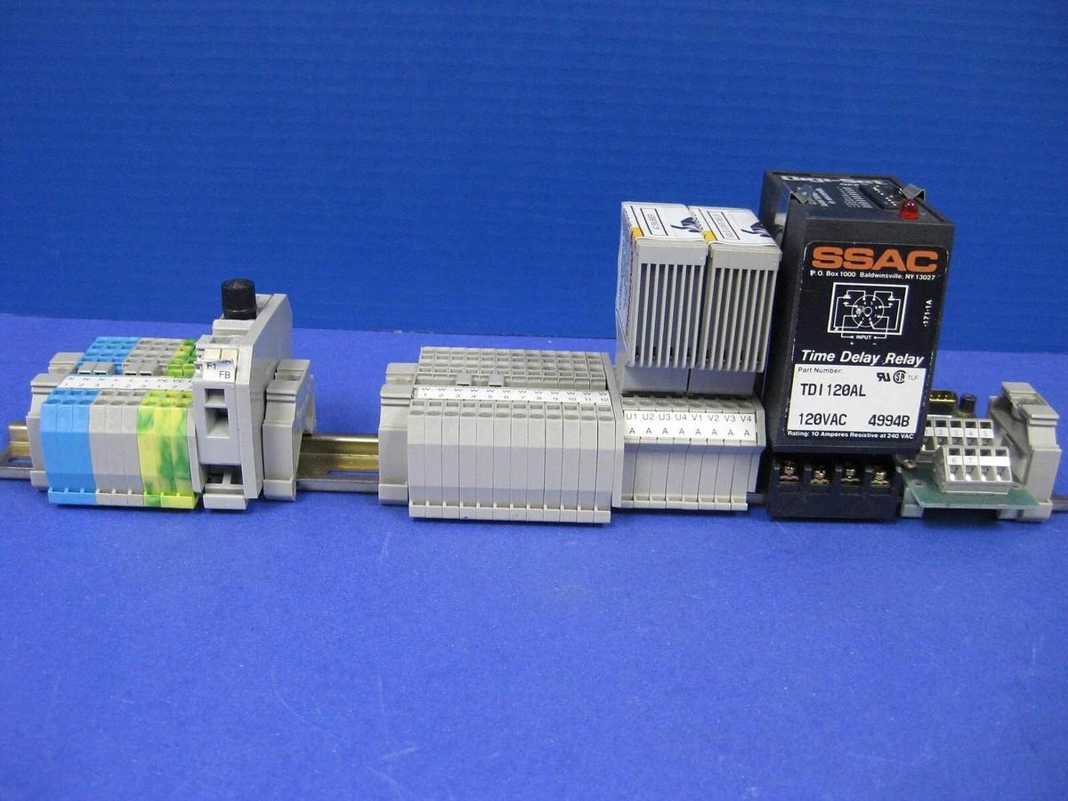 Used Wago Terminal Block Assy w/ SSAC Digi-Set TDML120AL Time Delay Relay, Rail Mount