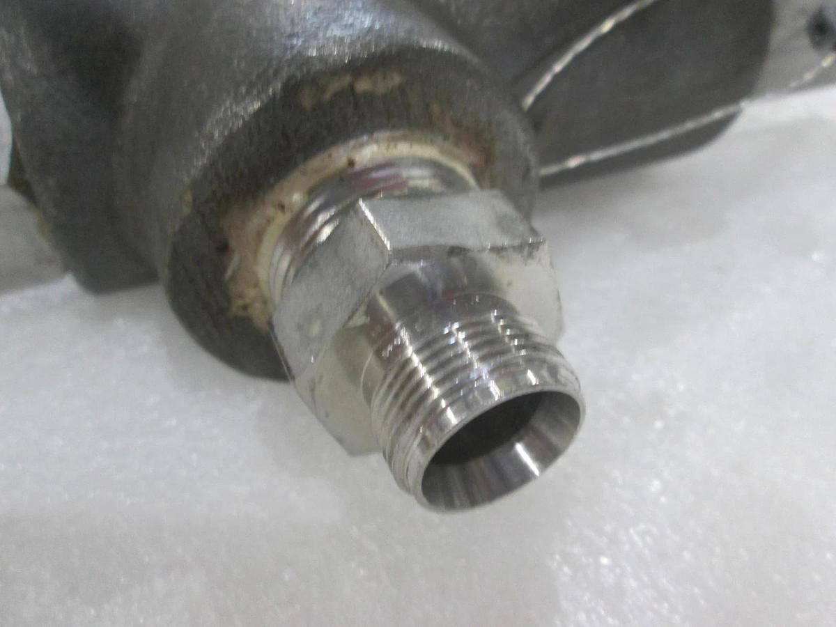 Used Hydro-Seal, 3CXV-30, Safety Relief Valve w/ Swagelok Valve, Used
