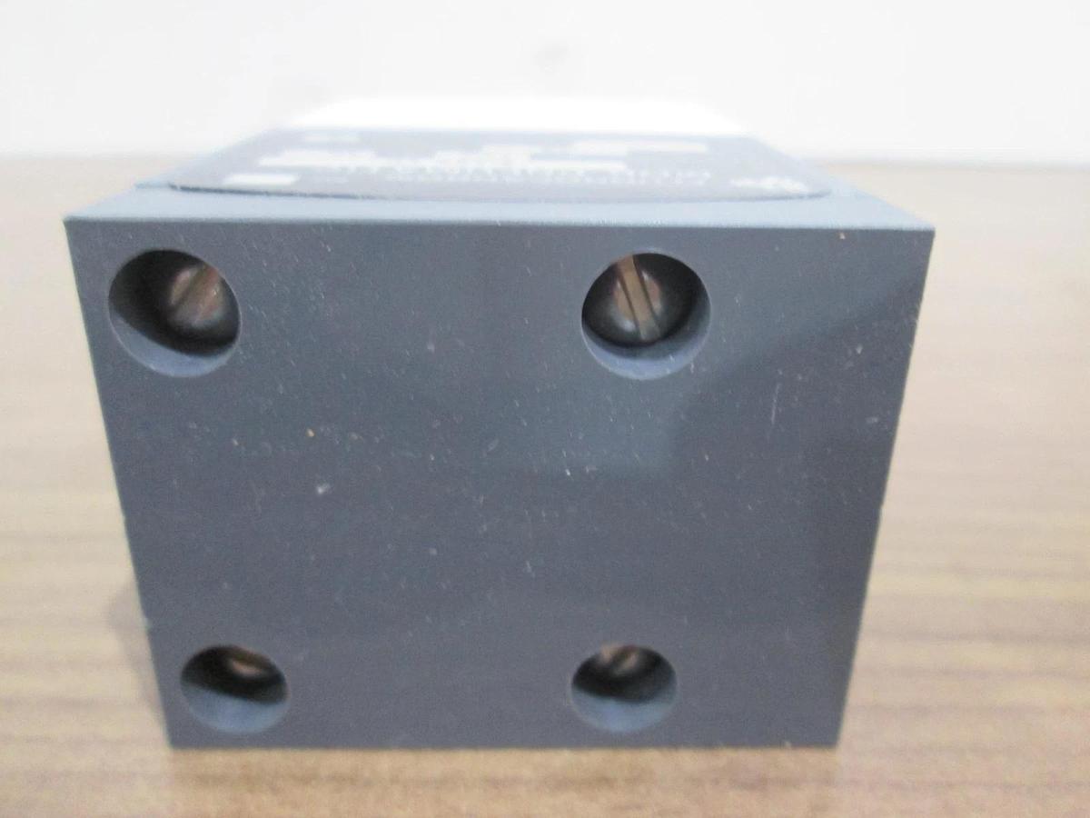 Used Fluorocarbon, 2-122 LP, MOB Pneumatic Valve, 40 PSI, Used