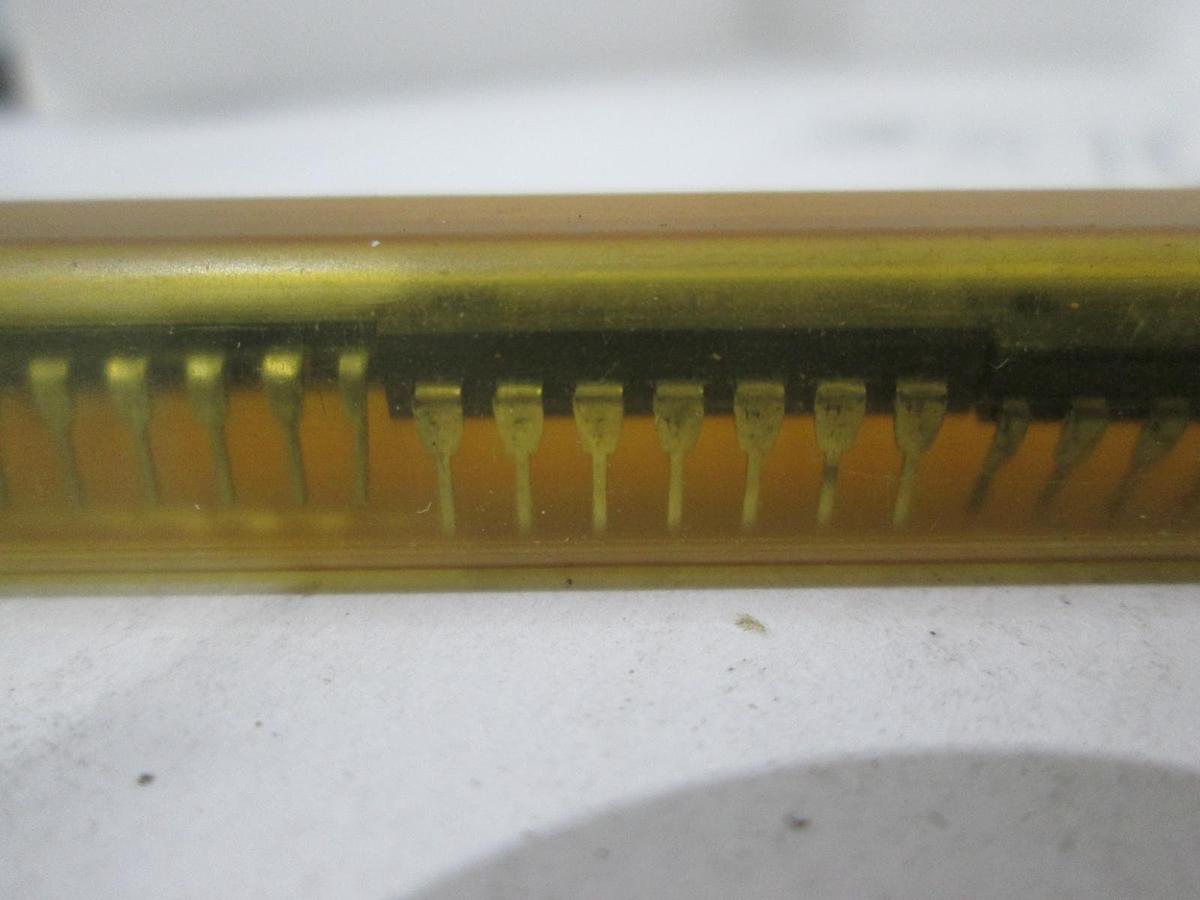 Used Texas Instruments, SN74LS173N, Integrated Circuit, Used, Lot of 28