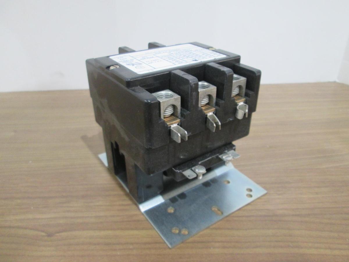 Used Arrow Hart, ACC63OU10, Model 86 Contactor, 75A, Used