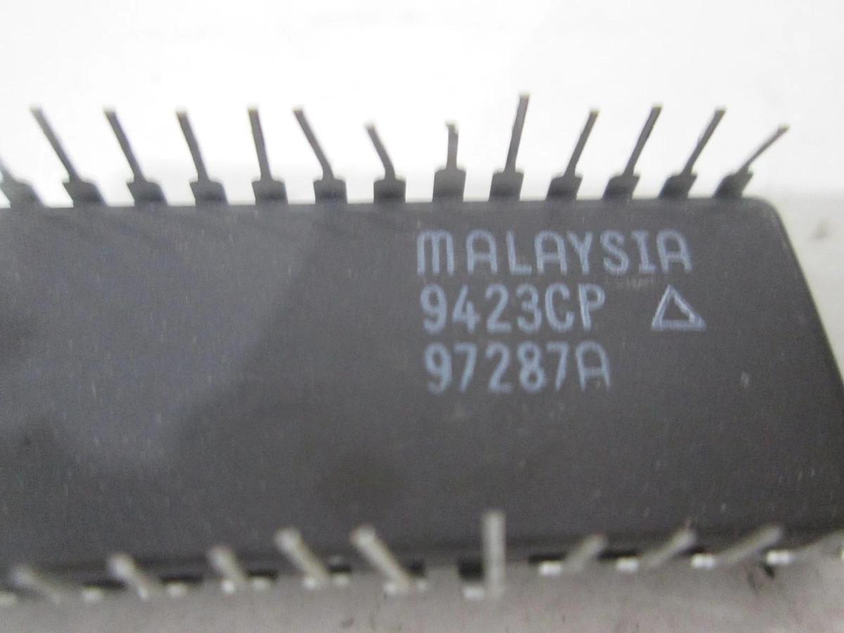 Texas Instruments, 9423CP, Integrated Circuit, Used