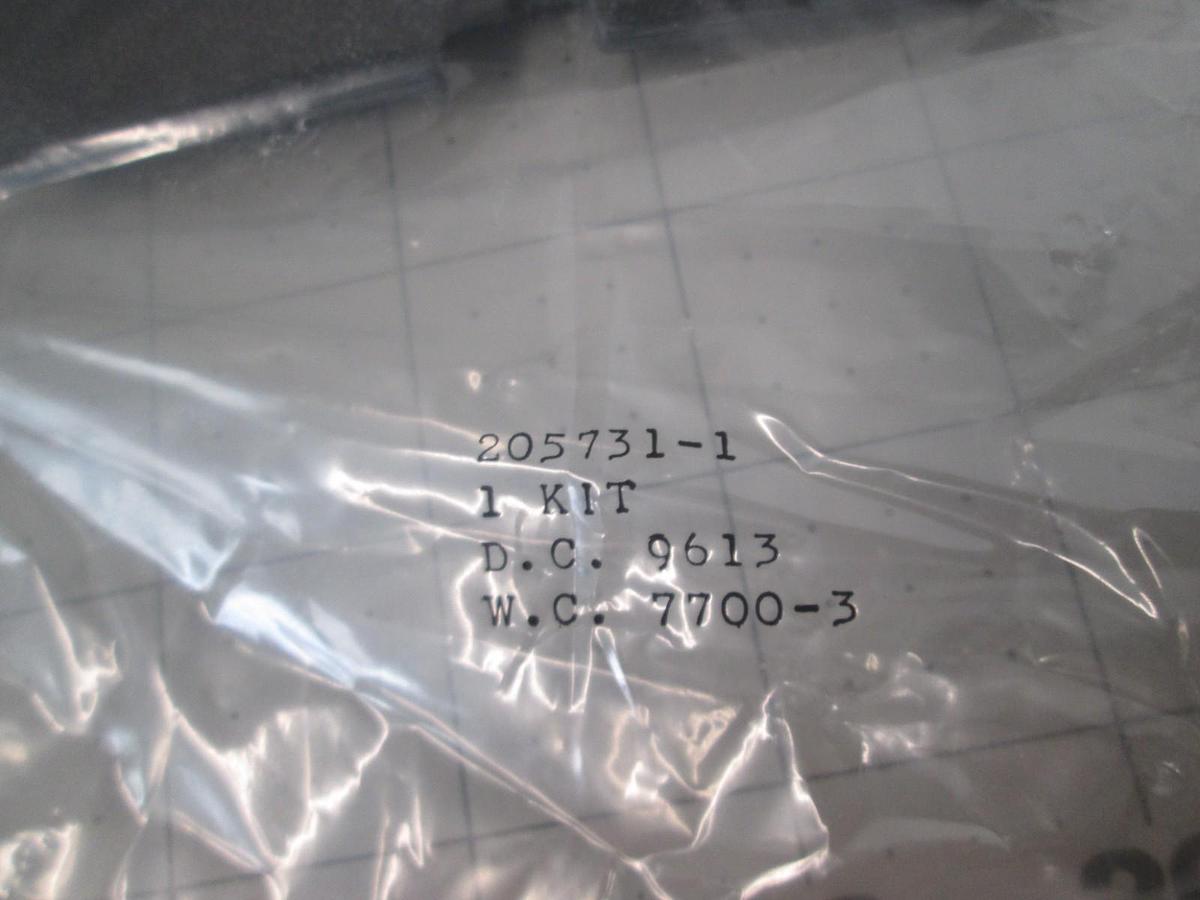 AMP, 205731-1, Backshell Cable Clamp, 45' Thermoplastics Kit New, Lot of 60