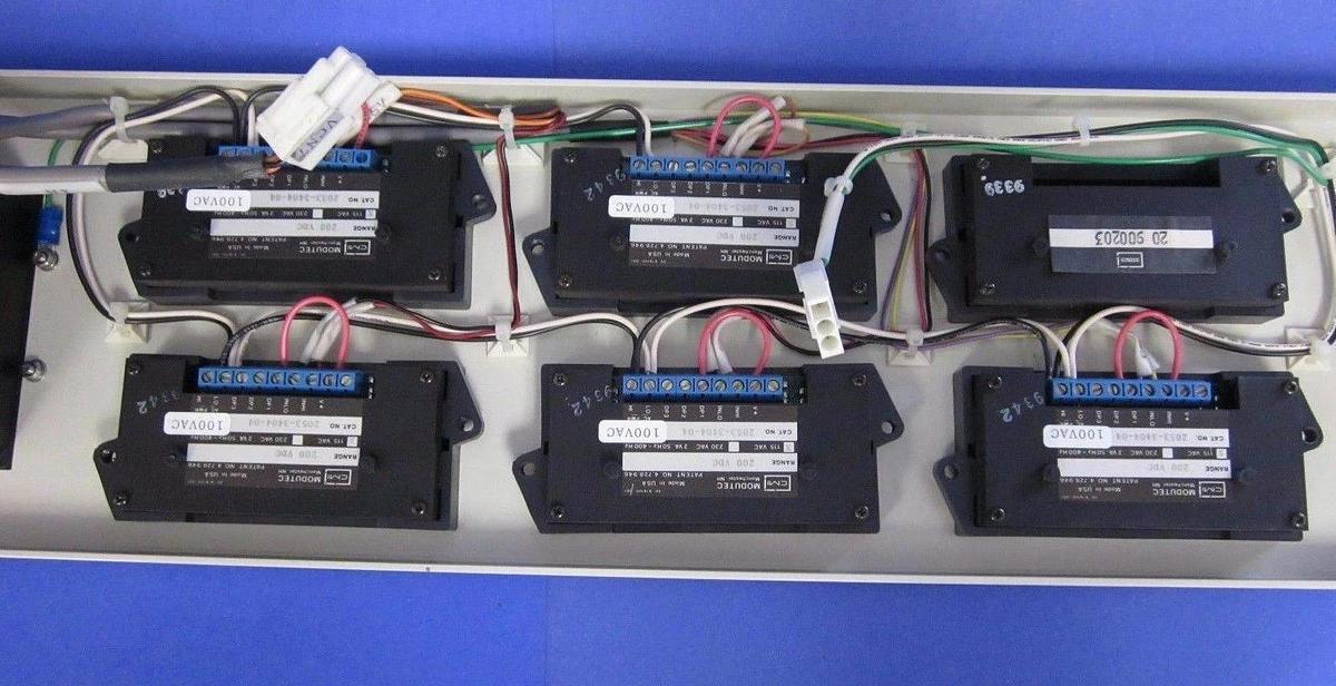 Used Varian LR300 Control Panel - 2 Pressure Controllers and 6 CMI Modutec Meters