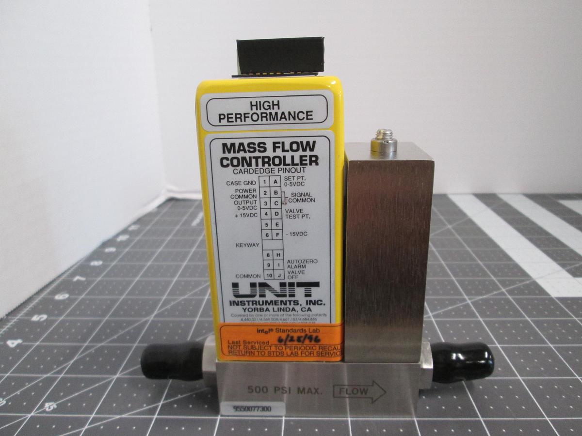 Used UNIT Instruments, UFC-1100, Mass Flow Controller 3 SLM O2 Oxygen MFC