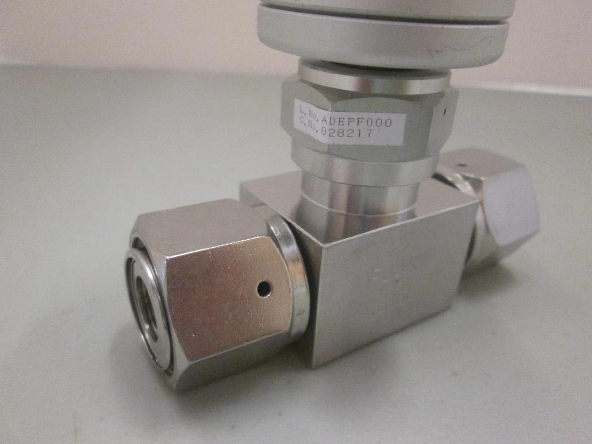 Used Fujikin, 3.5-7kgf, N.O. Pneumatic Valve, 1/2" FVCR, Used
