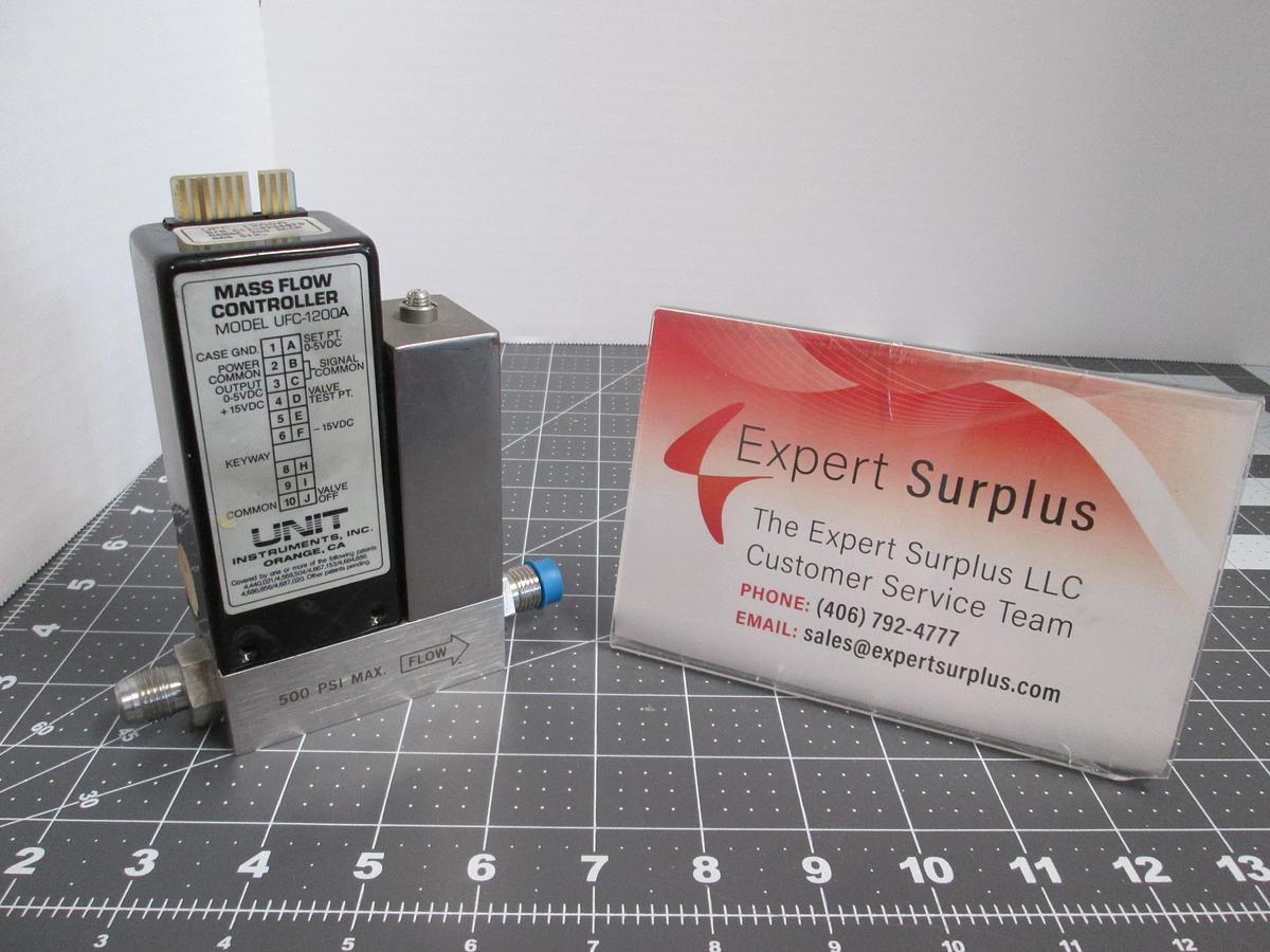 Used UNIT Instruments, UFC-1200A 200 SCCM SiH4 Mass Flow Controller 