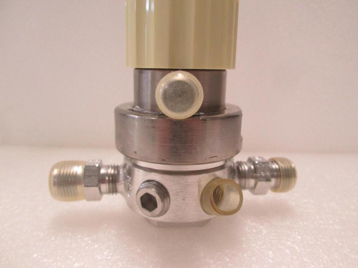 Semi Gas Systems, 6 Port Regulator, 3000 PSI, New