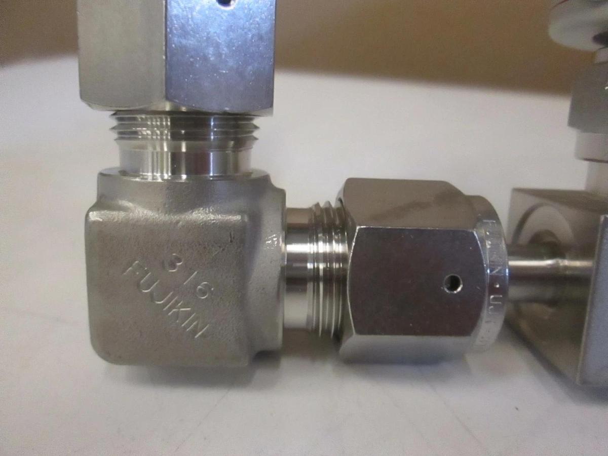 Used 90 Degree Assy w/ Ulvac GP-1000H Vacuum Gauge Sensor and Fujikin Actuator, Used