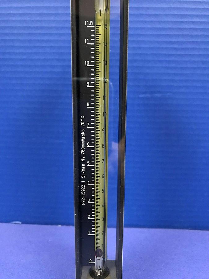 Used Tokyo Keiso  Purge Meter, 0-11.8 Sl/Min N2 with Valve, 1/4" MVCR, Used