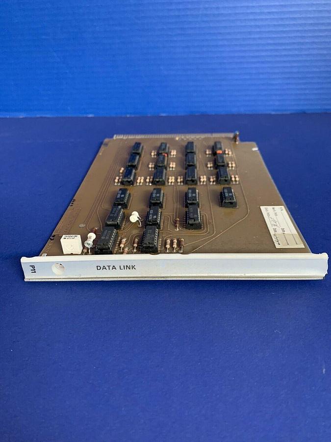 Used Tektronix 670-2424-02 R1340-1803 DATA Link P11, Used