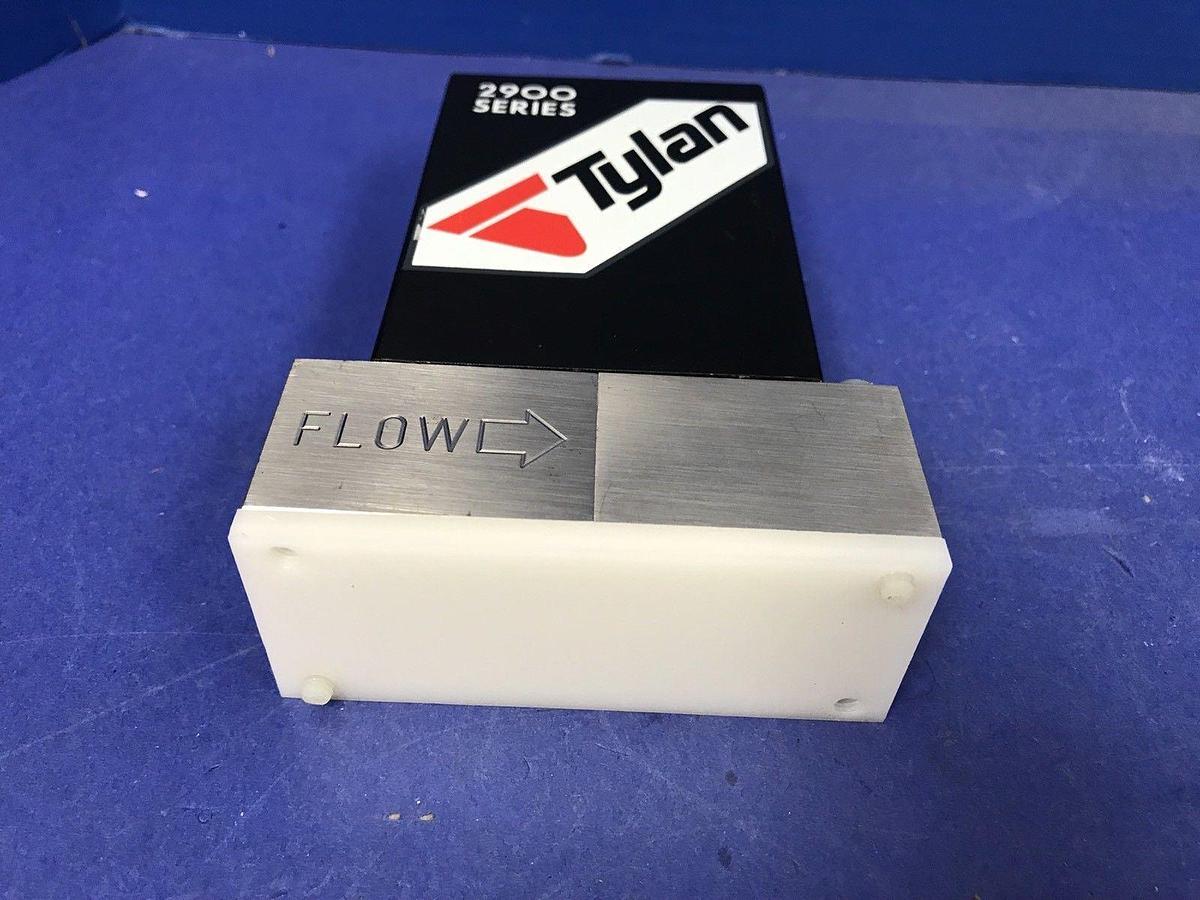 Used Tylan DFC 2979N MFC Mass Flow Controller 1 SLPM, N2, Block Mount, Used