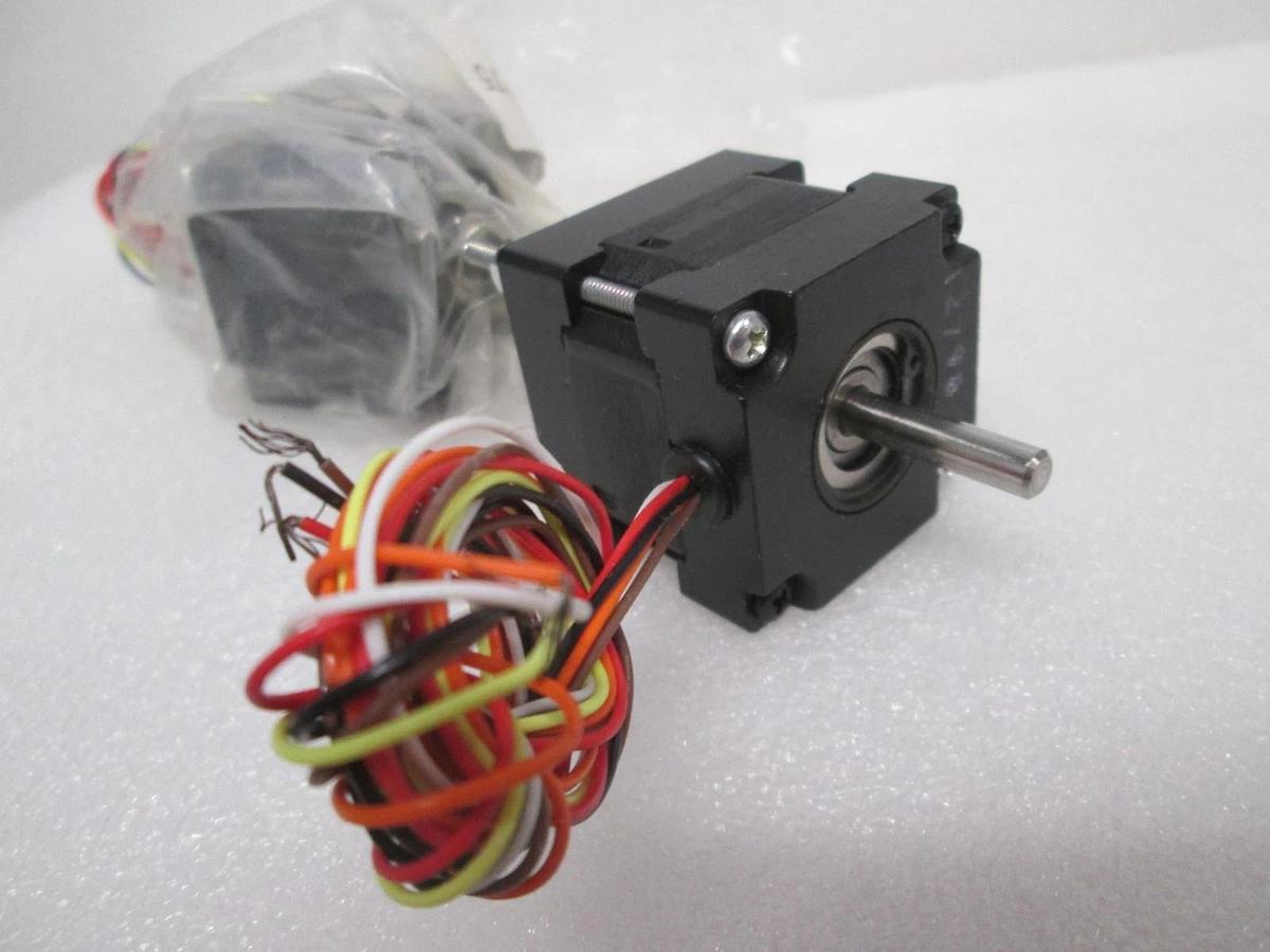 Superior Electric, SM-200-0015-BT, Slo-Syn Motor, 3.6 VDC, New