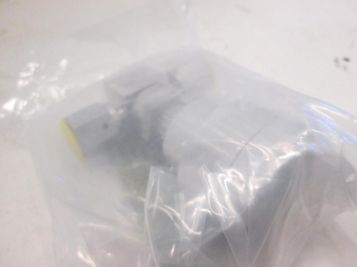 Used Nupro Pneumatic Valve SS-4BK-V51-1O, 1/4" FVCR, New