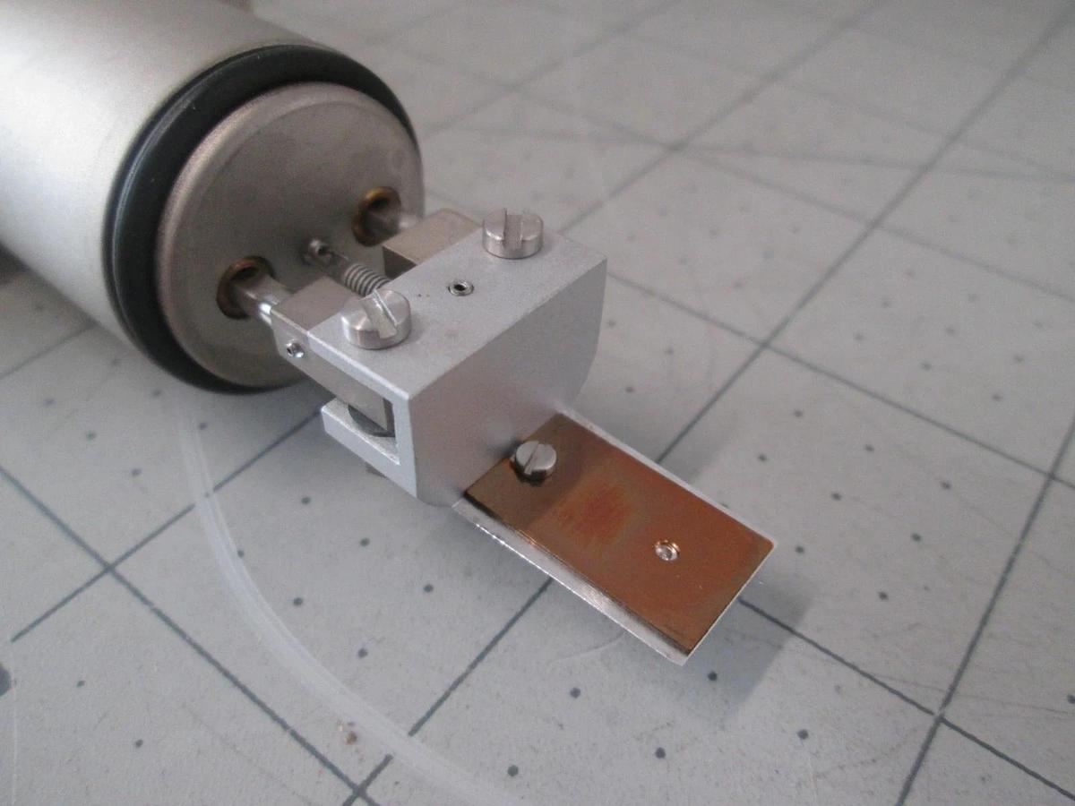 Used Micro Manipulator w/ Starrett No. 463 Micro Meter, Used