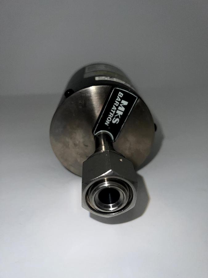 Used MKS Baratron 127AA-0001B 95296154A 1 Torr, Used
