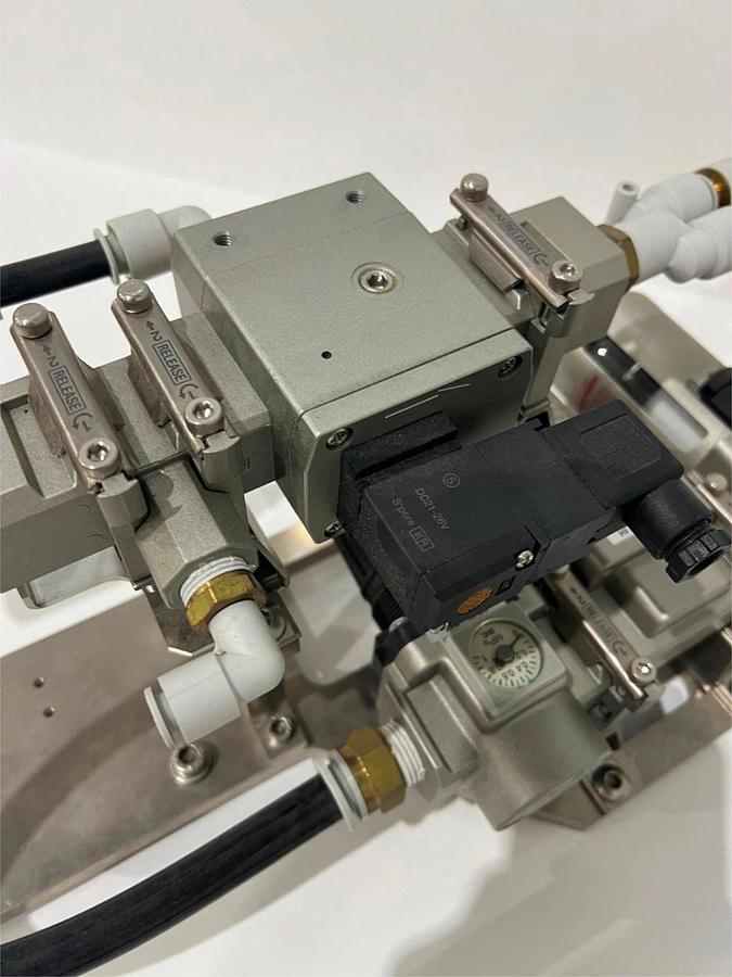 Used SMC, air Regulator Assy w/ Gauge & Valves, Used