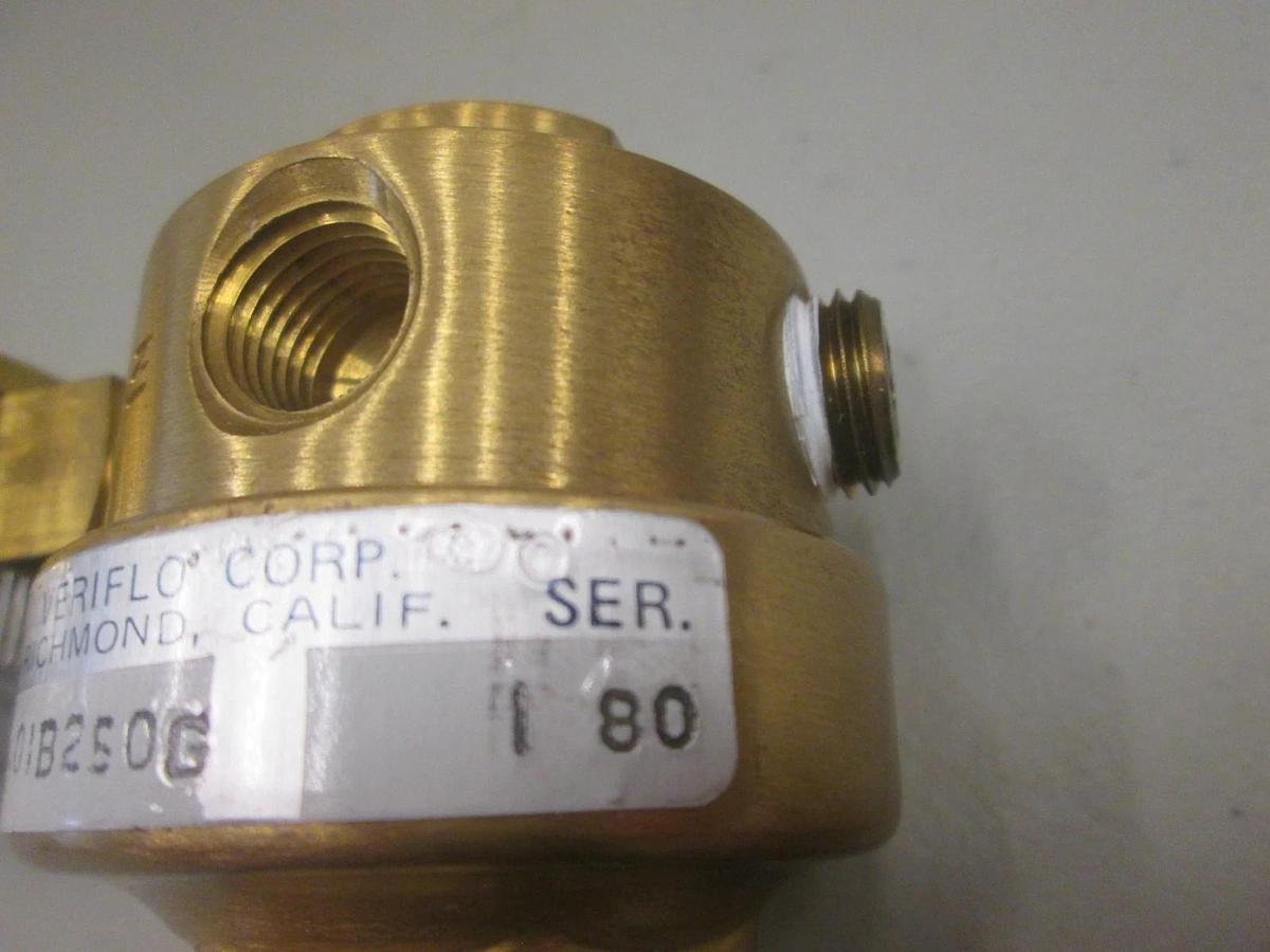 Used Veriflo, IR401B250G, General Purpose Regulator w/ 0-100PSI USG Gauge, Used