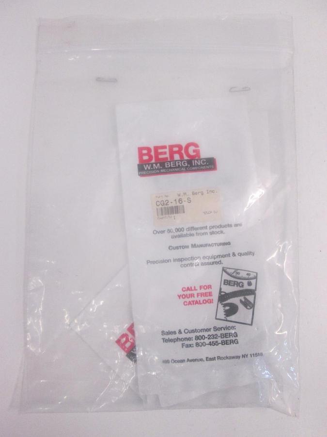 W.M. BERG CG2-16-S Split Hub Clamp, Aluminum, Lot of 3 NEW