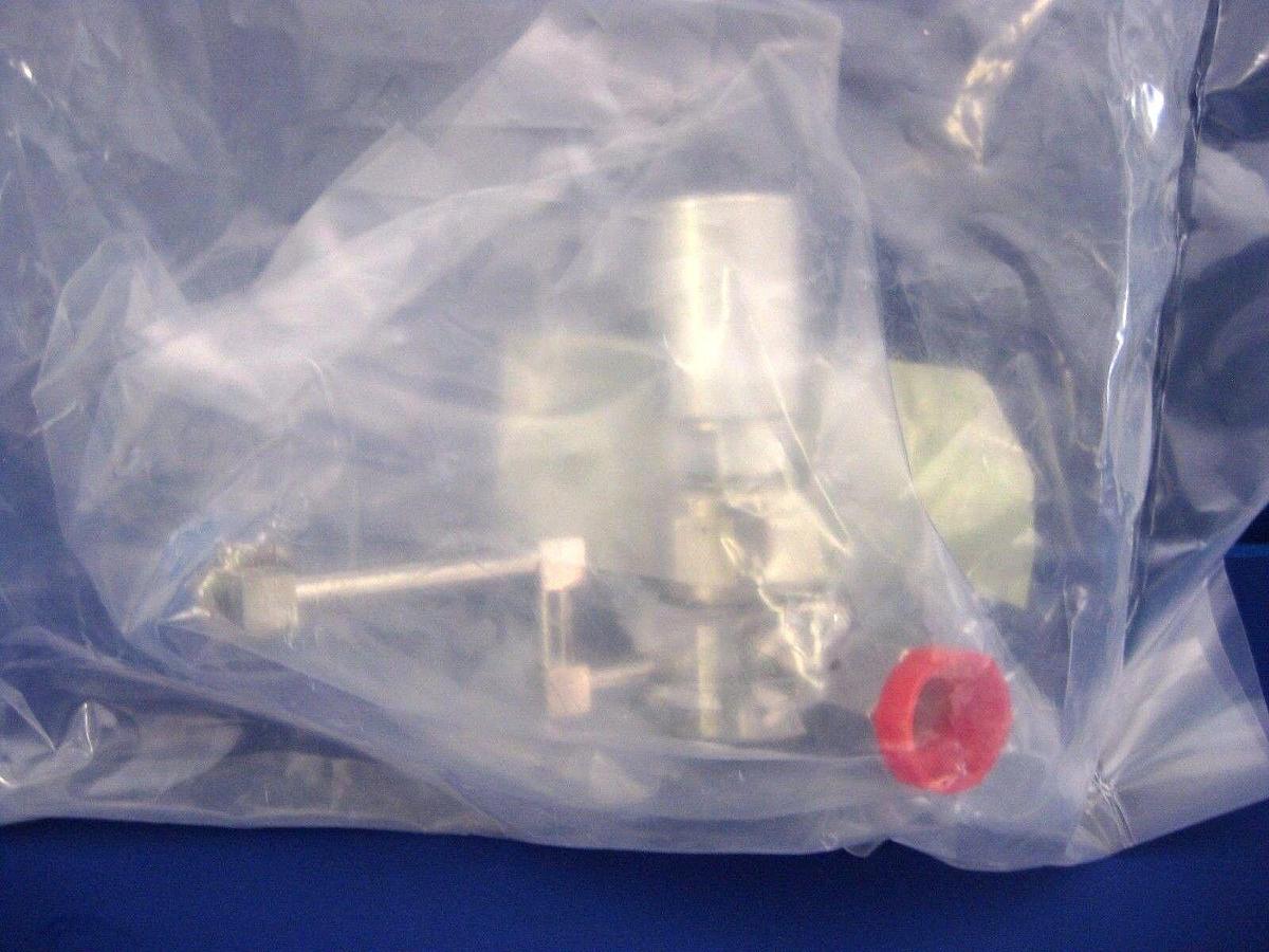Used LAM Research 839-054625-001E Parker Veriflo 944AOPLPNCSWTSFSF4663 Valve Assembly