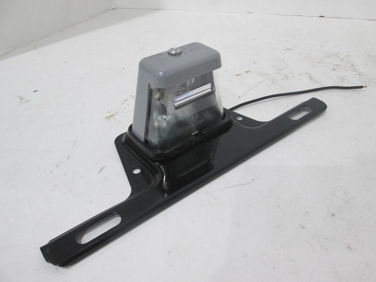 License Light w/ Bracket, M436B, New