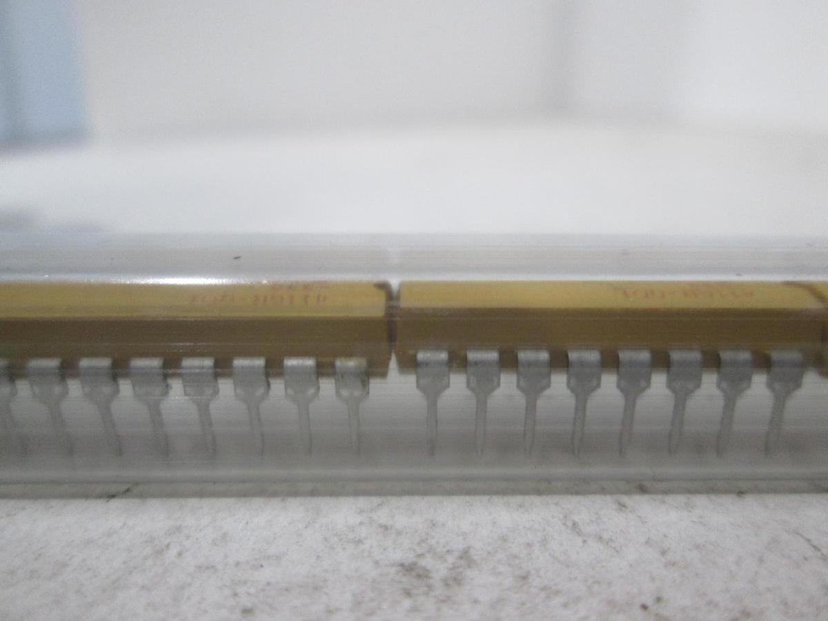 Used Dale, 411GR-OG1, Integrated Circuit, New, Lot of 23