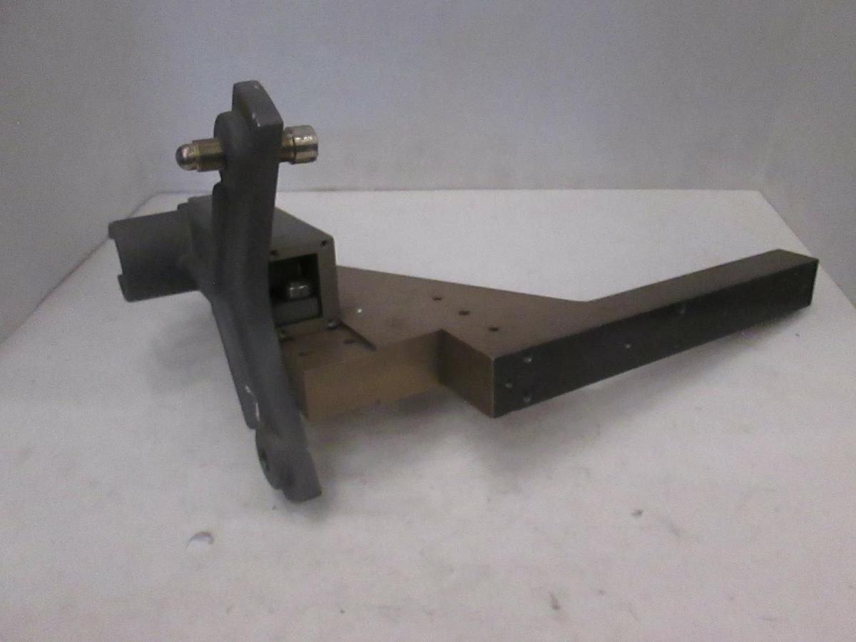 Used Atmoscan spyder Hanger Bracket, Amtech diffusion furnace loader, used