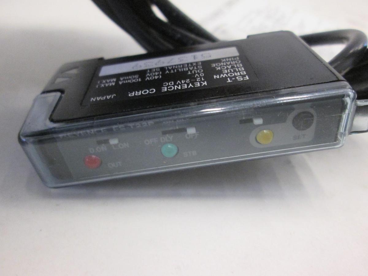 Used Keyence, Fiberoptic Sensor, FS-T22D w/ Instructions, New