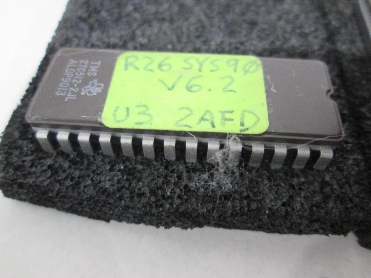 Used Texas Instruments, R26 SYS 90 V6/2, M27512, Integrated Circuit, Used, Lot of 4