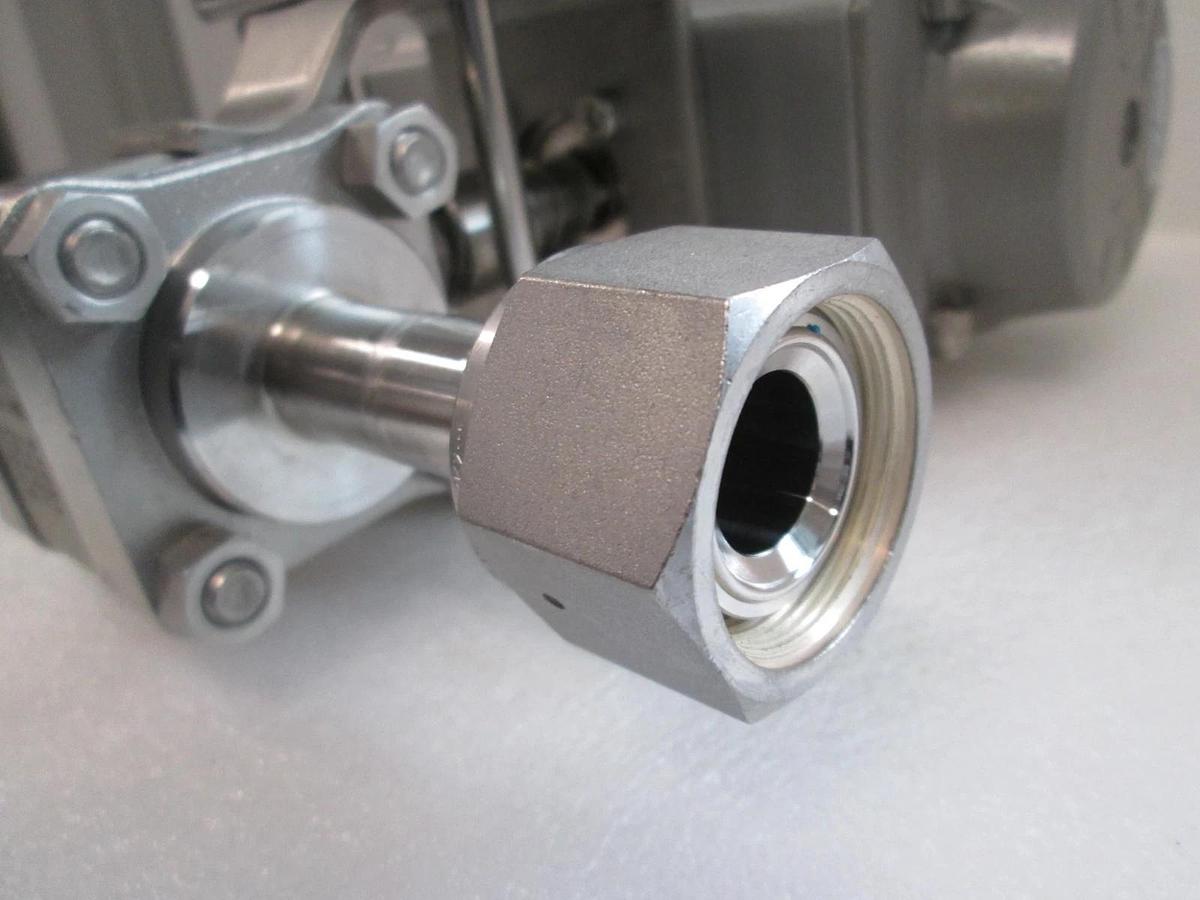 Swagelok, SC00060-5U, Actuated Ball Valve Assy w/, SS-65TW12T65-3 Valve, New