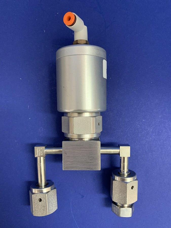 Used SWAGELOK 6LVV-DPBW4-P-C Diaphragm Valve Assy, Normally Closed, 1/4" FVCR, Used
