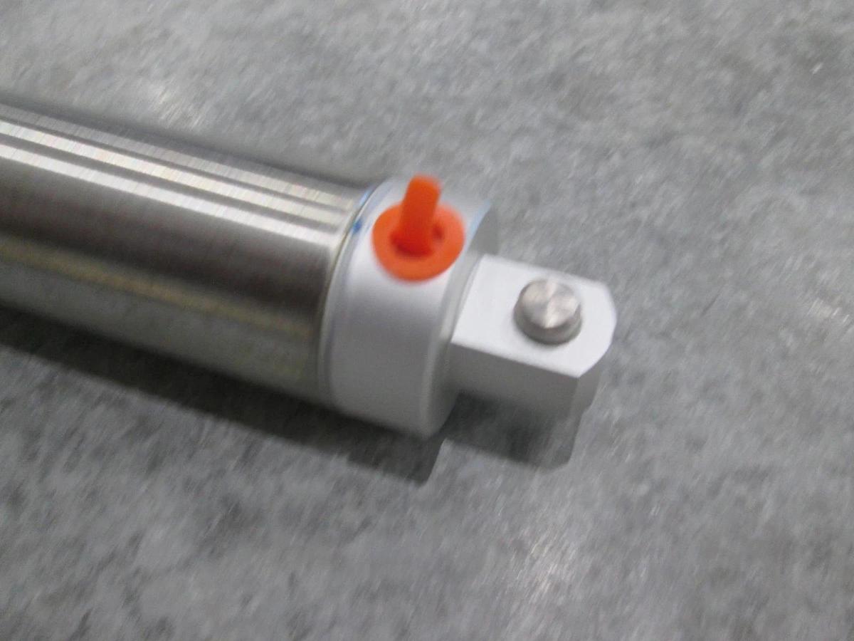 SMC, NCDMC150-1700-XC6 Pneumatic Cylinder, Bore 1.5", Stroke 17", Ports 1/8" NPT